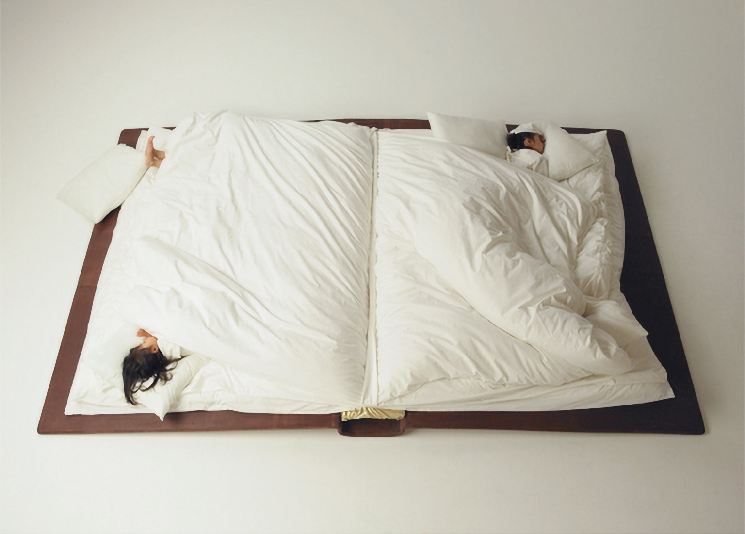Book Shaped Bed by Yusuke Suzuki