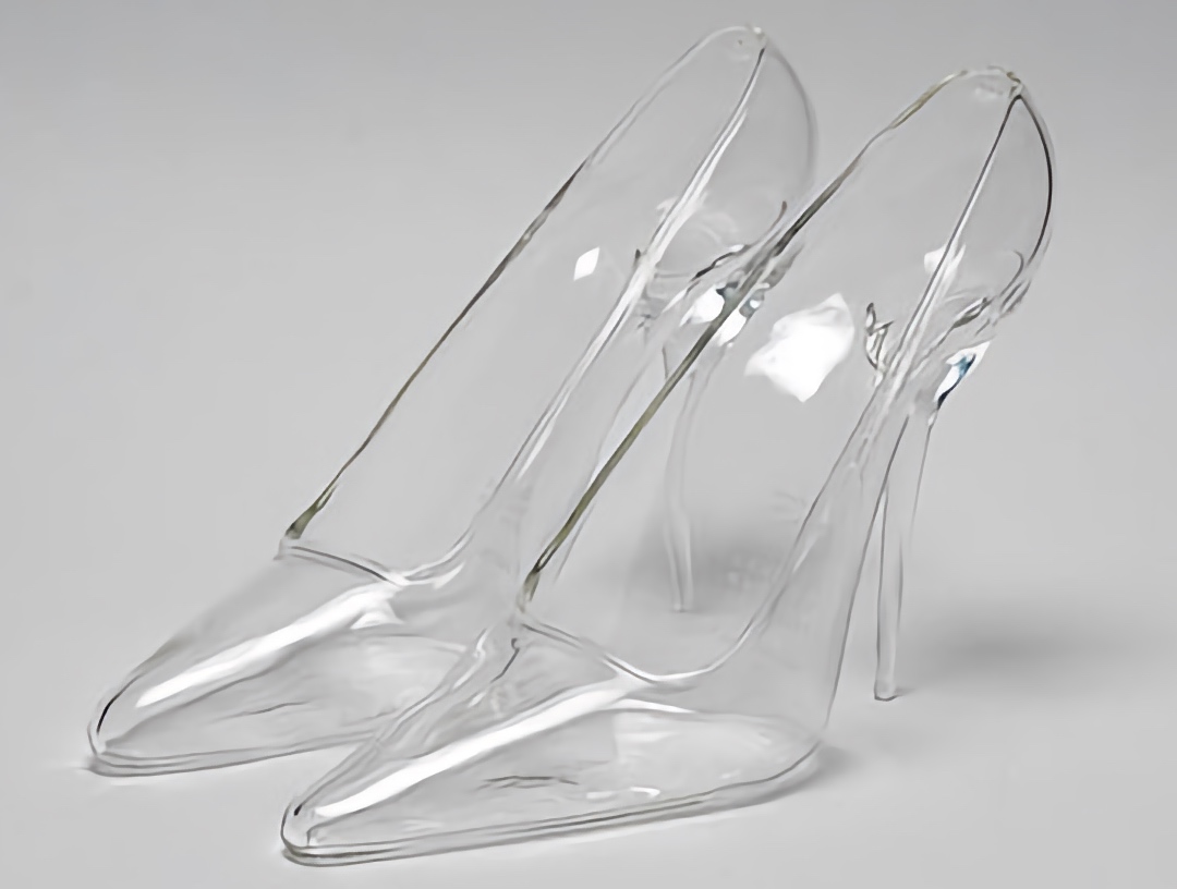 Glass High Heel Shoe In Front Of A Castle by fali26 on DeviantArt